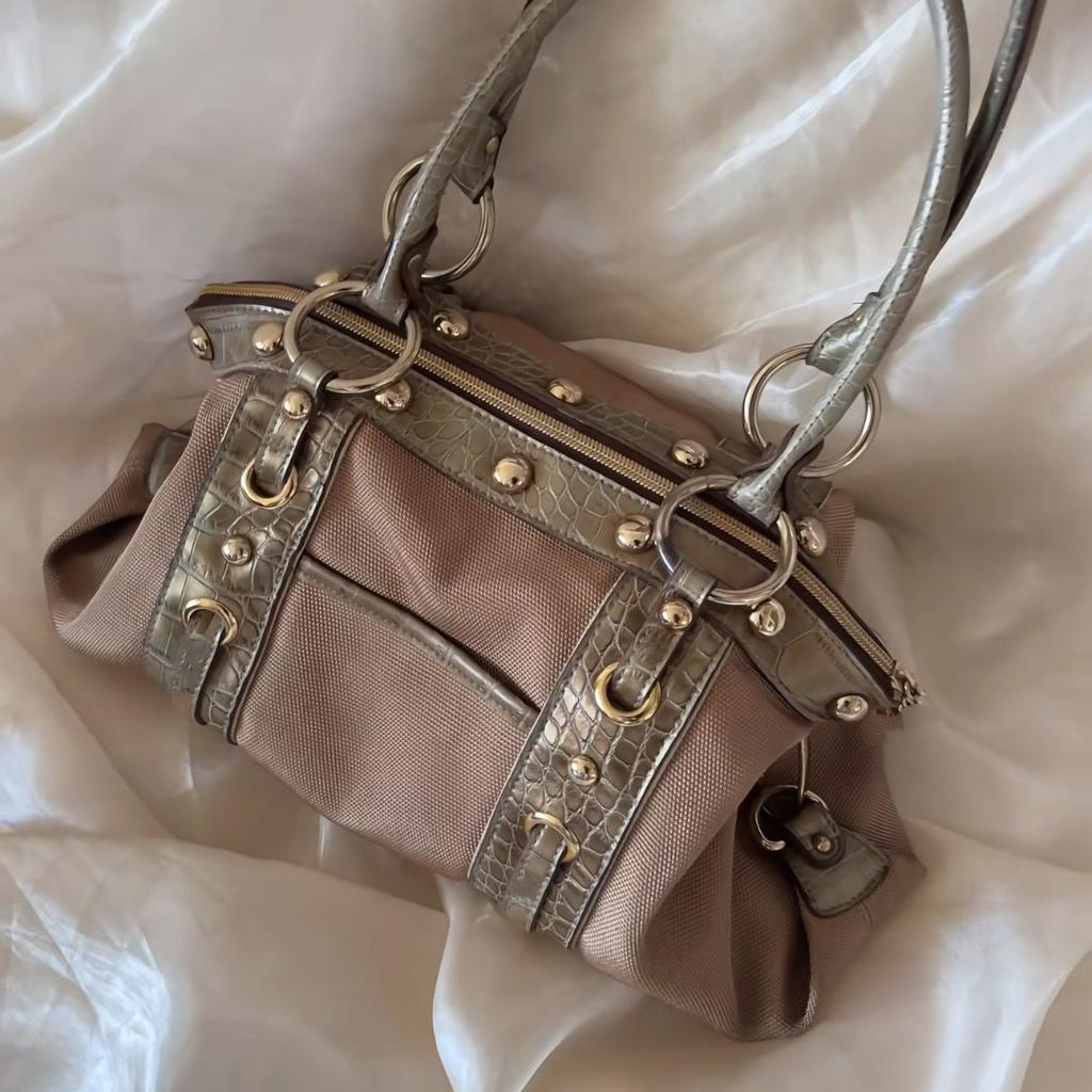 Moda Vintage Americana Y2k Fibbia Metallica Borchie Cinturino Borsa Grande Capacità Portafoglio Cellulare Borsa a Spalla Borsa Donna Portamonete