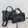 Spice Girl Cool Sa Rivet Cagcle Locomotive Bag Twist Handbag Oil Wax Cowhide Tote Bag Women's Shoulder Armpit Bag