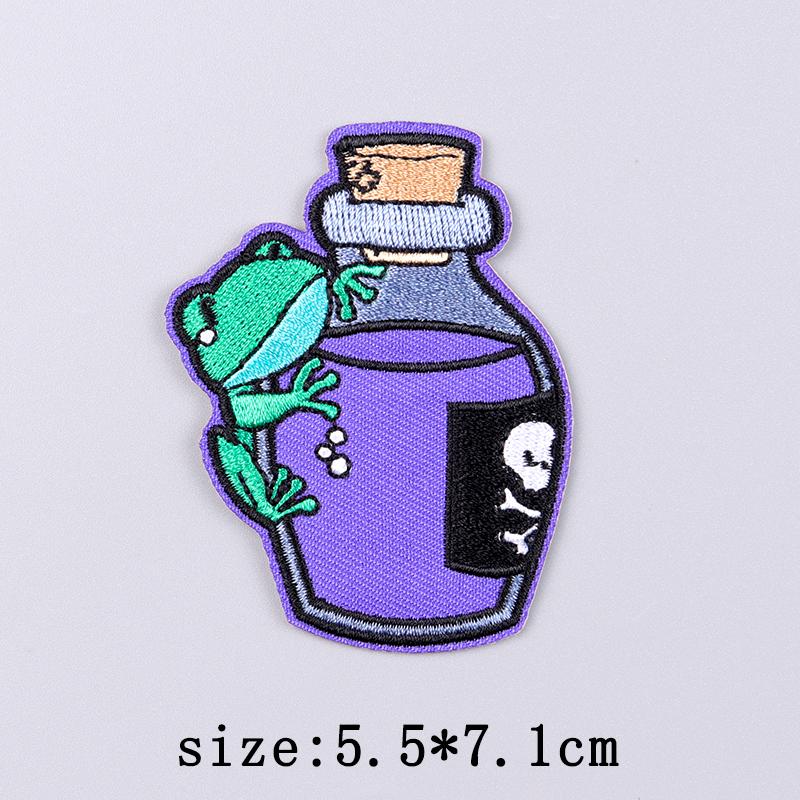 Hip Hop Sexy Patch Iron On Embroidery Patches For Clothing Thermoadhesive Patches For Clothes Punk Skull Sewing/Fusible Patch