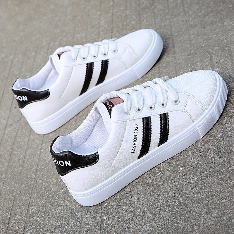 Нишевые туфли на плоской подошве, детские белые туфли, тренд 2025, новая весна и осень, студенческие универсальные спортивные туфли для женщин