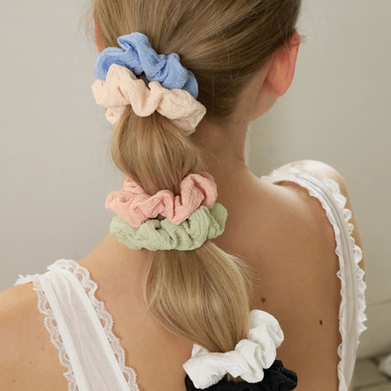 

ФАНТАСТИЧЕСКАЯ ПЛАНЕТА пастельная мини-резинка (6 цветов) BLUE