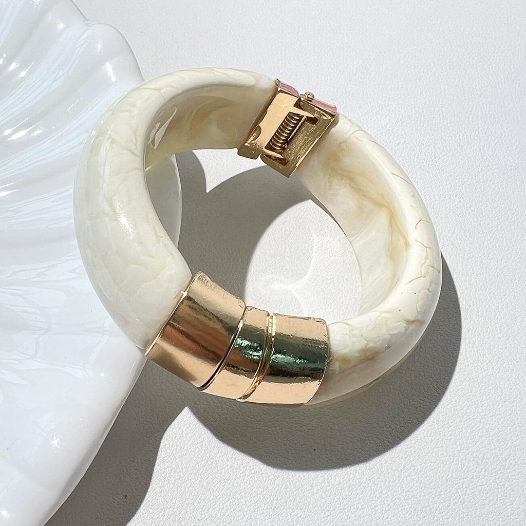 Fashionable French Retro Punk Wide-Edge Alloy Open Bracelet Simple Trendy Individual Ladies' Wristband Gift For Friends