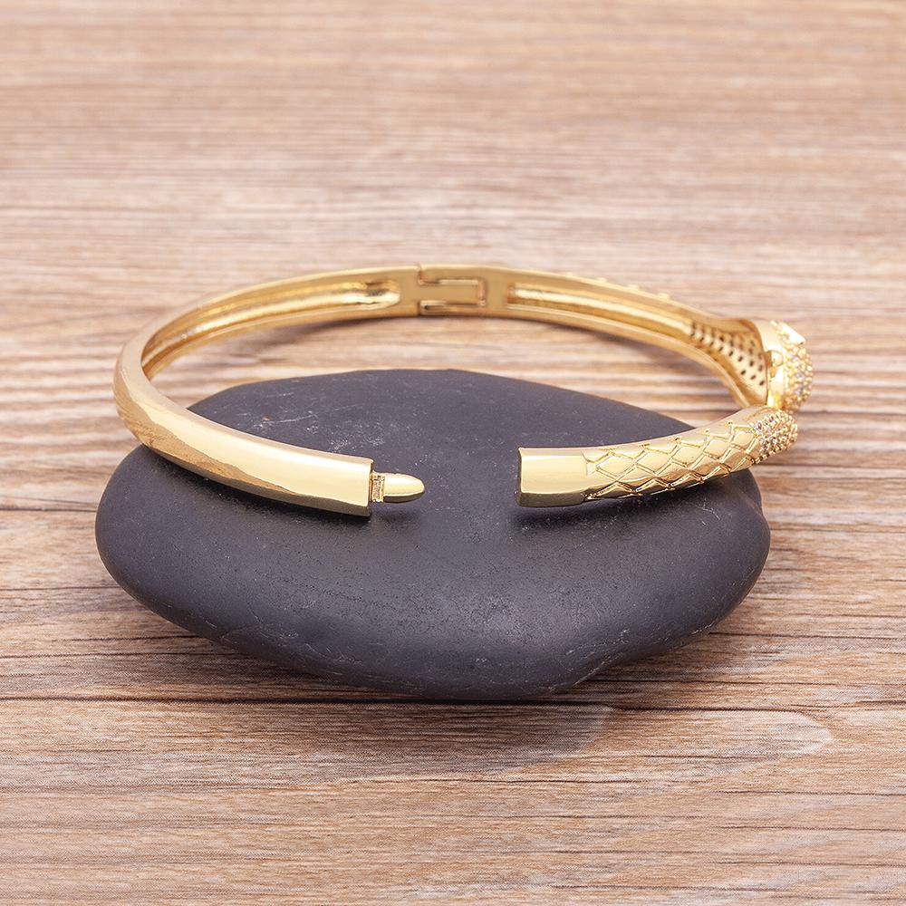 New Arrival European and American Fashion Copper Cubic Zircon  Cuff Adjustable Snake Bangle Jewelry Fine Party Wedding Gift