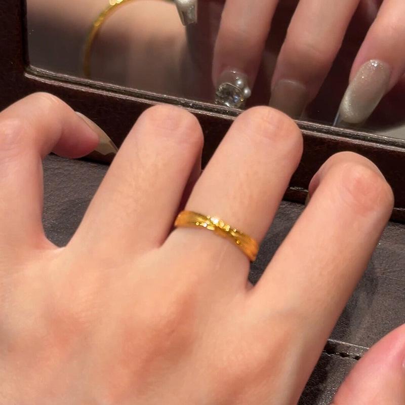 Xiaohongshu Bestseller: Minimalist Brushed Bow Sand Gold Ring for Women