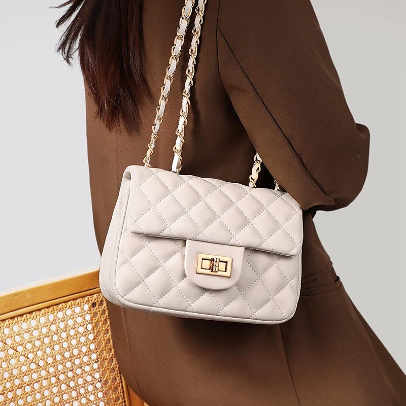Bag Women's New Women's Bag Leather Shoulder Crossbody Bag Fashion High-end Diamond Chain Small Square Bag