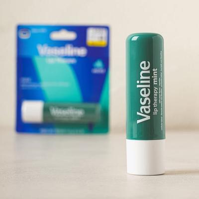 Vaseline Lip Therapy 4.8 G Mint