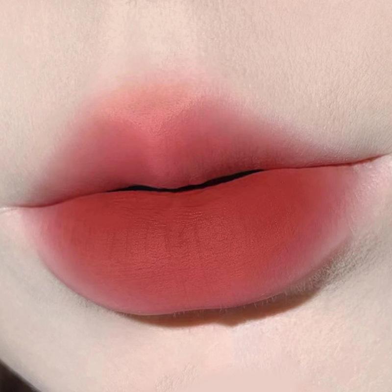 HERORANGE Mengcai Fluffy Air Lip Glaze - Matte Mist Cushion Cream for a Nude, Whitening Autumn Look
