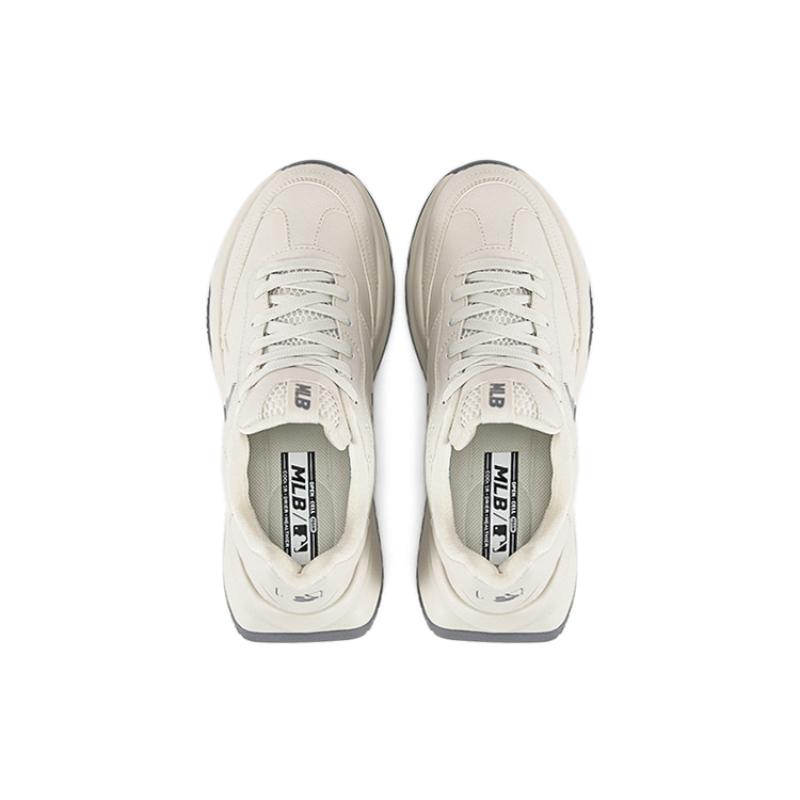 MLB Chunky Runner Basic Low top Chunky Sneakers Unisex Beige Sneakers 3ASHCRB3N-07IVS