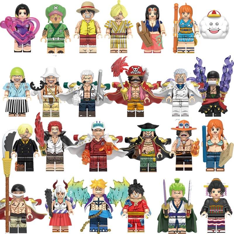 Blocco da Costruzione Pirata One Piece Minifigure Giocattolo Luffy Zoro Chopper Ace Action Figure Giocattolo Educativo per Bambini