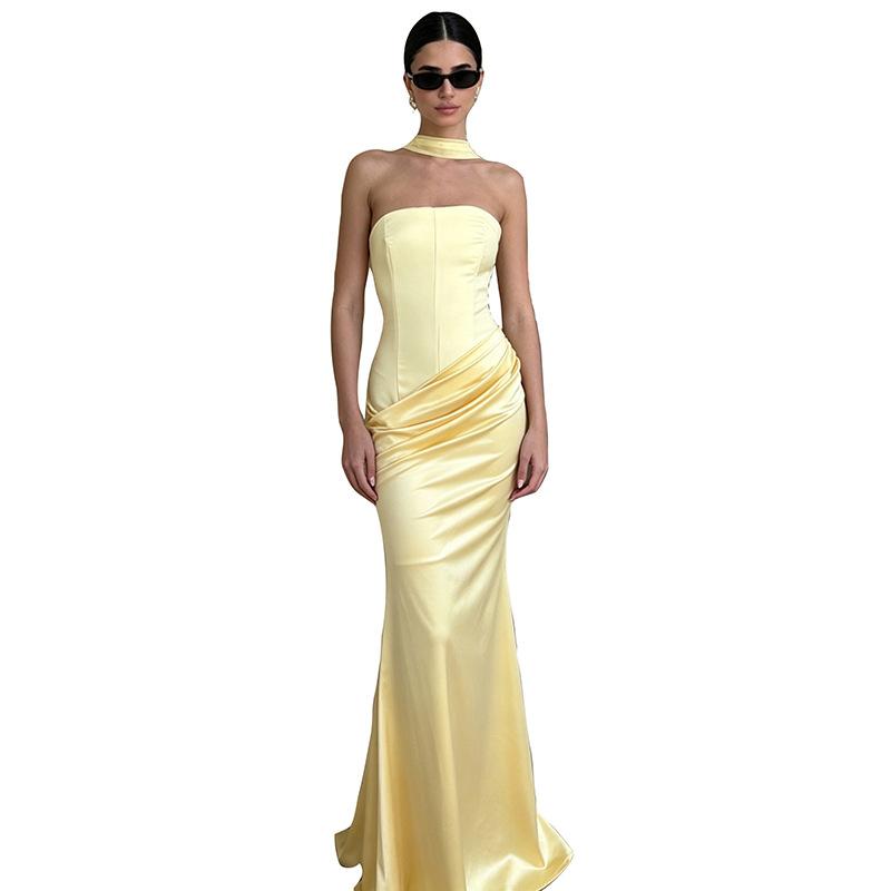 2026 European and American summer new sexy Spice Girl tube top, waist and hip, high-end satin dress for women