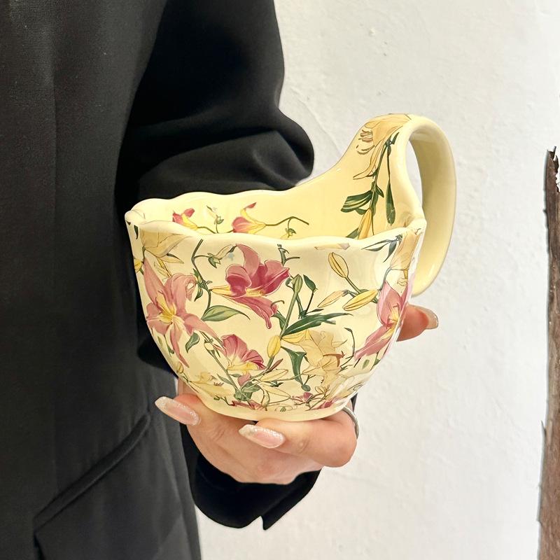 Flowering Song Handle Cup Retro Ceramic Mug Breakfast Oat Cup Afternoon Tea Coffee Cup Souvenir Birthday Gift