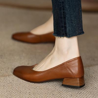 Low-heeled Single Shoes Women's 2025 Spring New Simple French Retro Soft Square Head Thick-heeled Women's Shoes