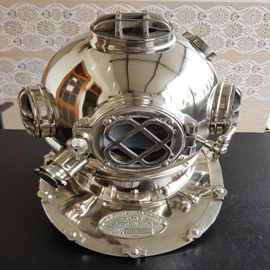 45.72 cm Nautical Scuba Diving Helmet Mark V US Navy Deep Sea Diving Divers Helmet Chrome Plated Helmet Gift