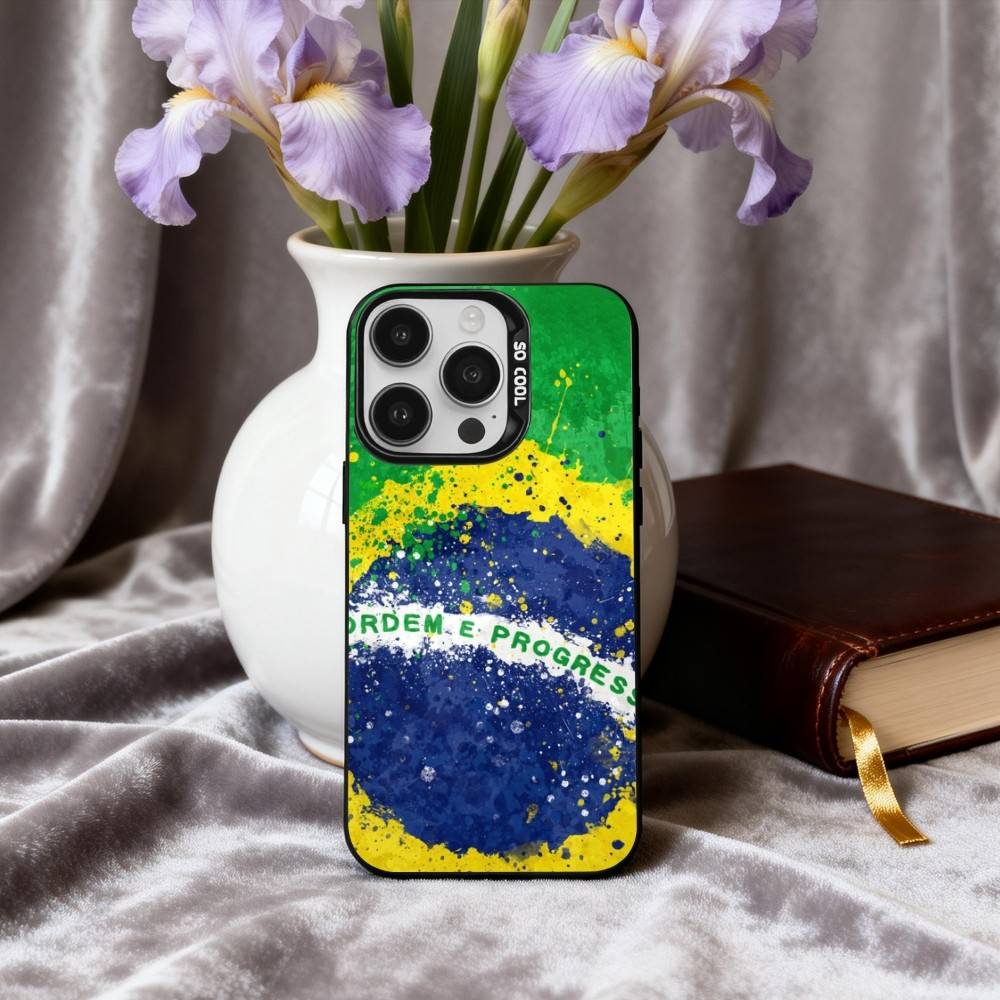 COOL B-Brazilian-N F-Flag-G ART Phone Case For iPhone17,16,15,14,13,12,11 Plus,Pro Max Black Candy silver phone case