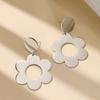 Stainless Steel Earrings Simple Style Symmetrical Circle Flower Design New Fashion Earrings For Women Zircon  Atmospheric Gifts