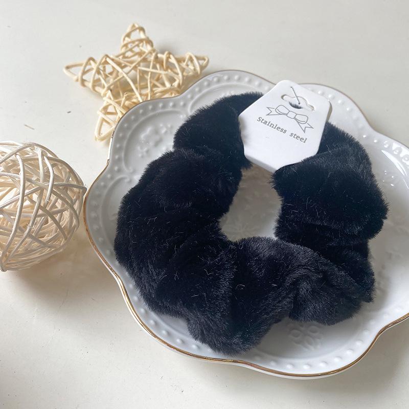 Warm Soft Velvet Hair Scrunchies Furry Elastic Hair Band Women Girls Ponytail Holder Hair Rubber Band Hair Ties Hair Accessories