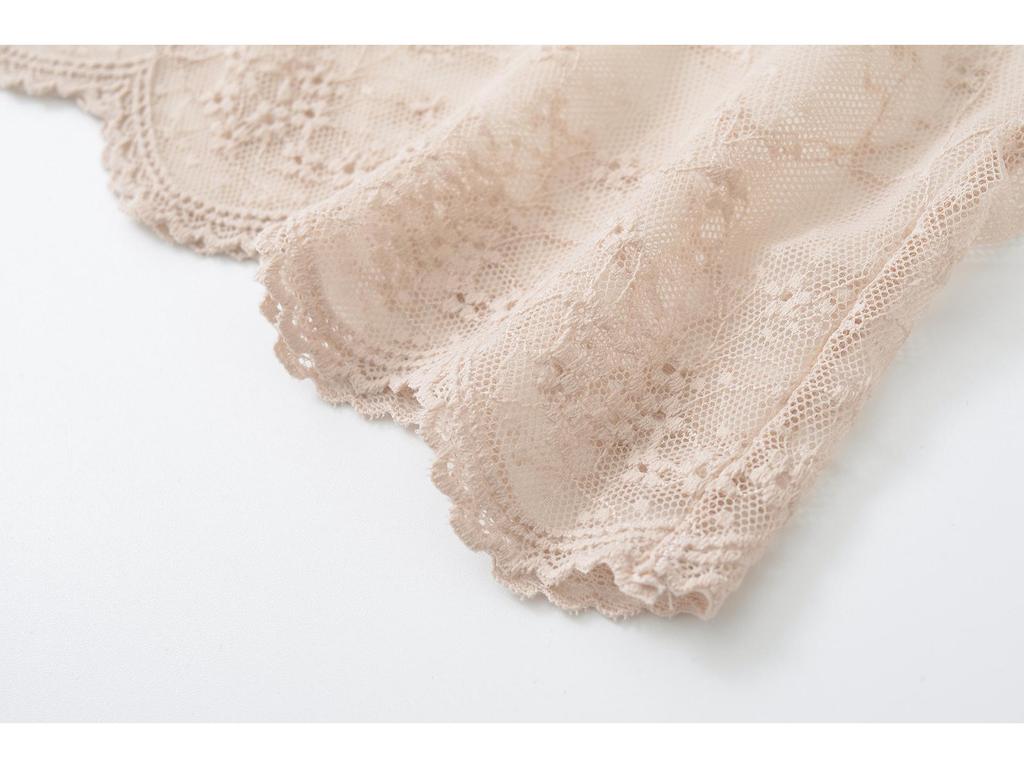 V-Neck Sexy Lace Camisole Top with Chest Pads for Women - Sleek, Sleeveless, and Stylish