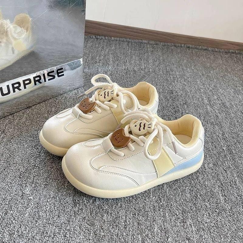 New retro women's fashion versatile round head casual leather white board shoes autumn