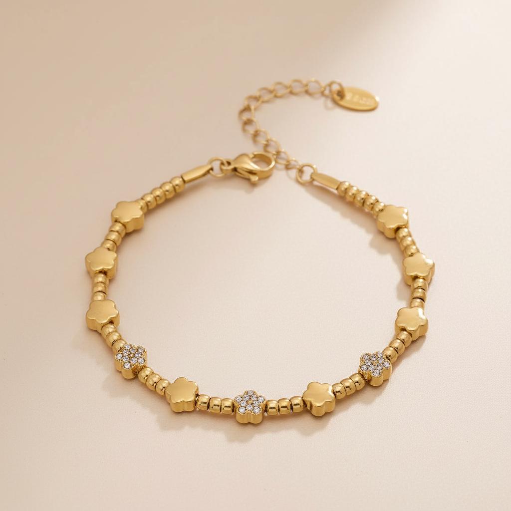 Zircon Star Beaded Bracelet Stainless Steel 18K Gold Plated 18cm Chain Length