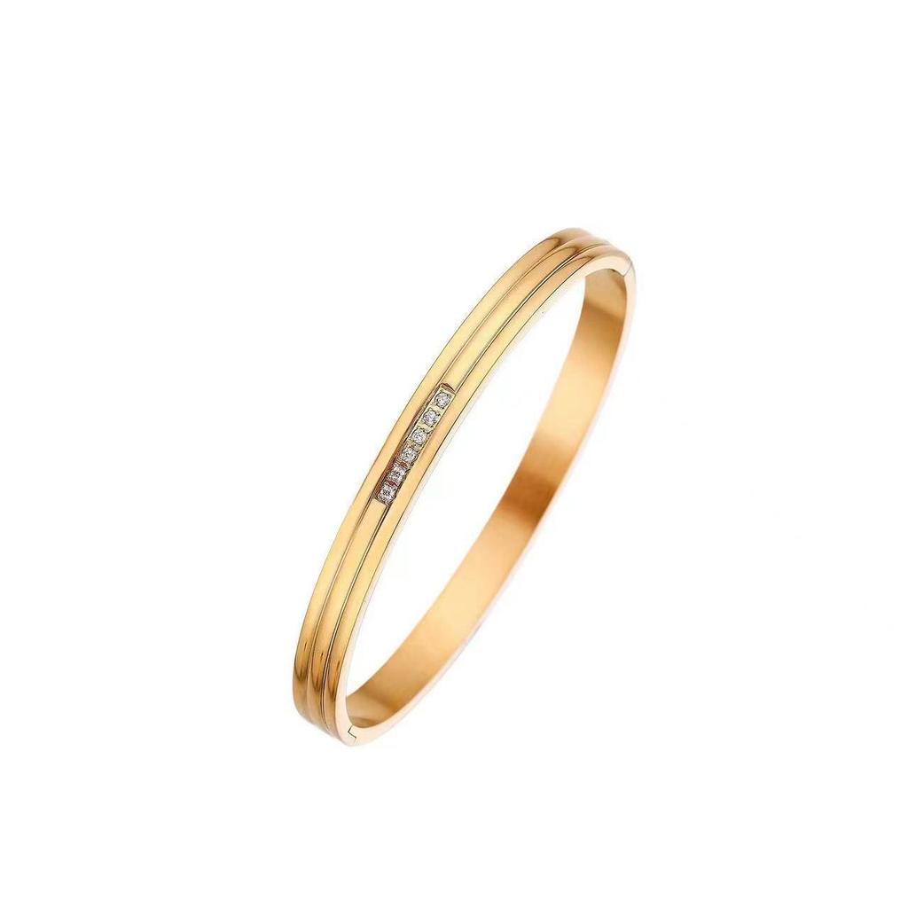 18K Gold Versatile Titanium Steel Bracelet with White Zircon