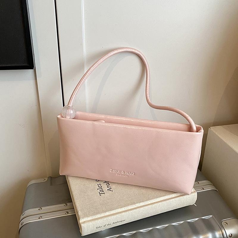 New Women's Red One Shoulder Bag Summer Large Capacity Solid Color Underarm Bags Trend Textured Commuting PU Handbags