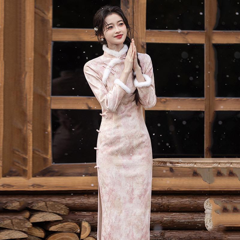 Pink Velvet Thickened Winter Clothing National Style Chinese Long-sleeved Cheongsam Improved Young Female Retro Slim Winter