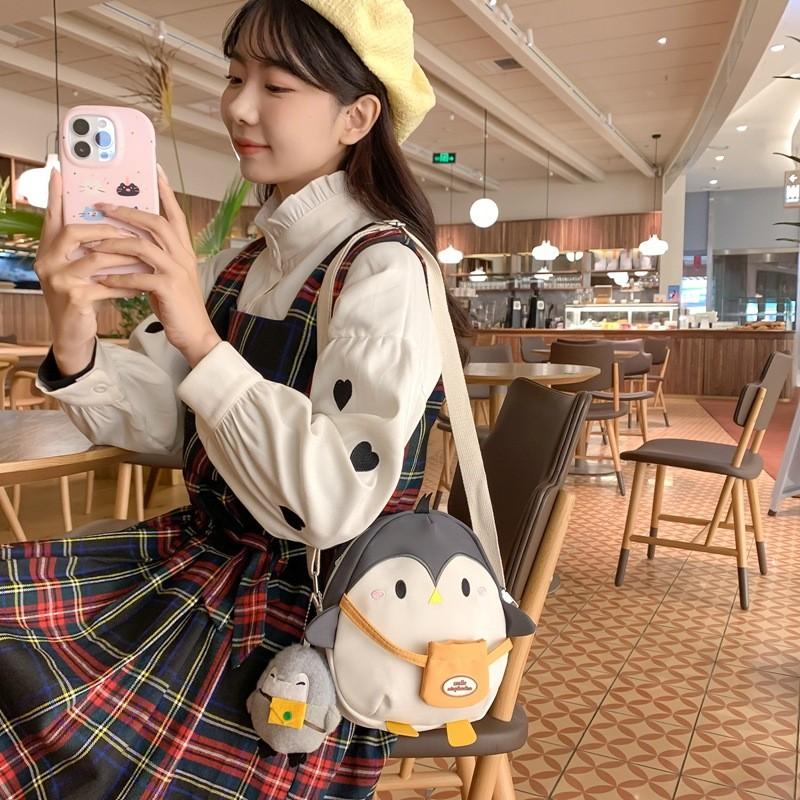 Adorable Cartoon Penguin Shaped Kids Shoulder Bag Versatile For Boys And Girls