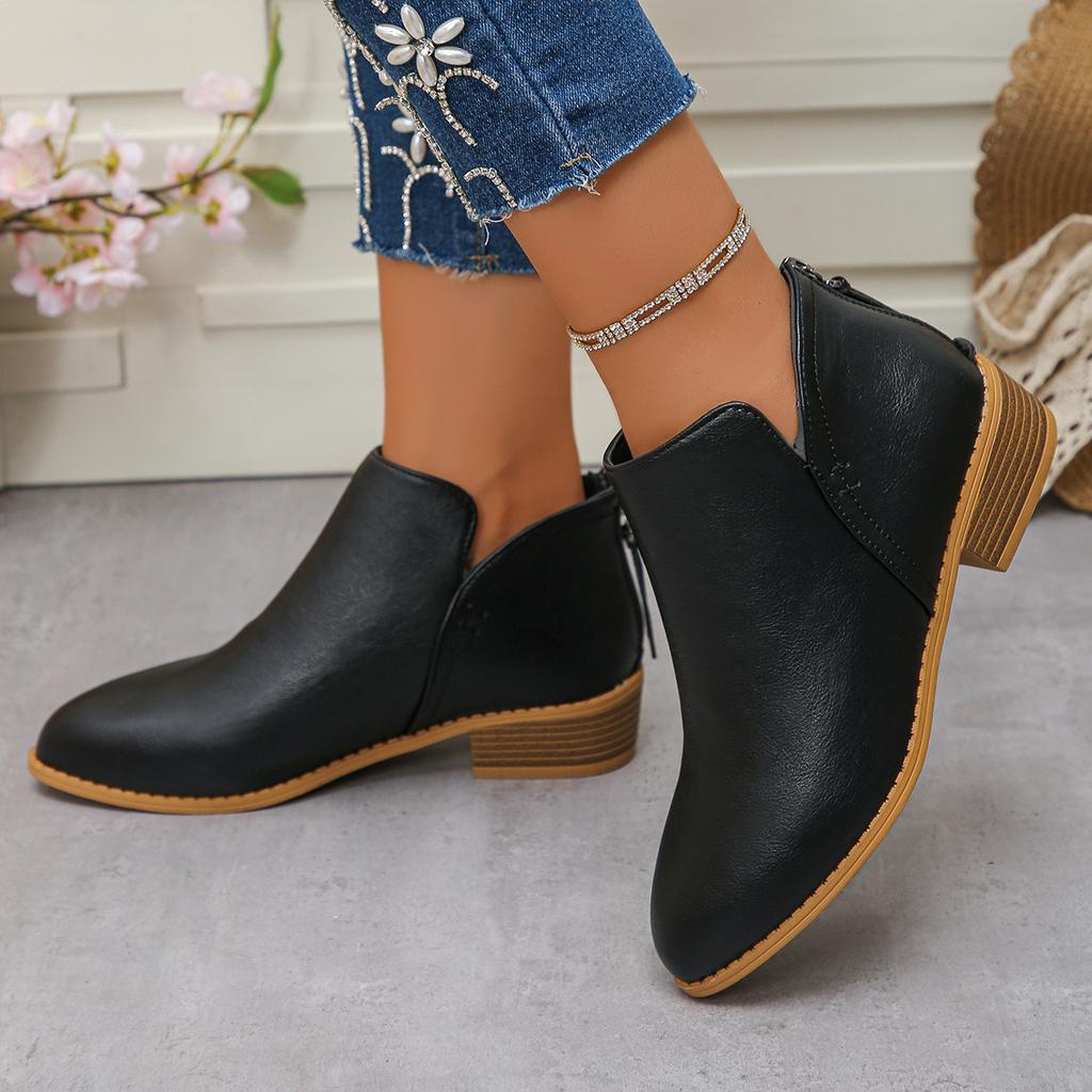 New Large Size Fringed Thick Heel Short Leather Boots Women's Pointed Thick Heel Rear Zipper and Ankle Boots Women's Martin Boots