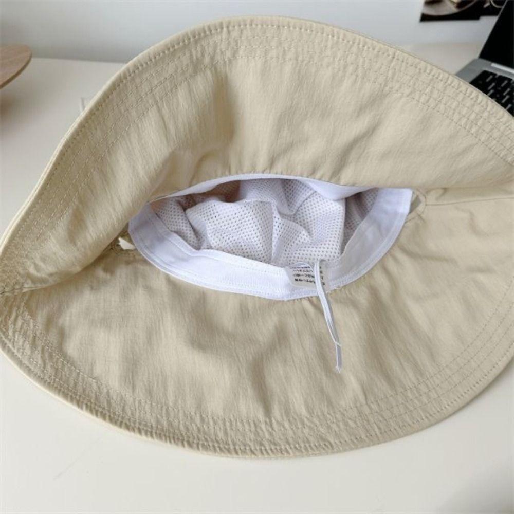 UV Protected Sunscreen Bucket Hat with Drawstring Quick-drying Sun Hat Wide Brim Fisherman Hat for Summer Outdoor Activities
