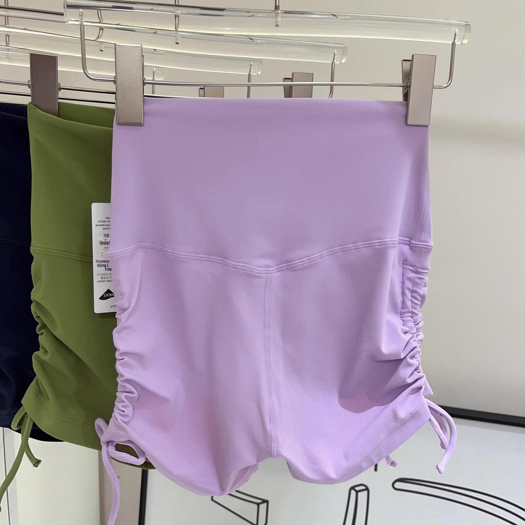 Шорты для йоги и велоспорта NUF Lycra Nude Feel со сборками - Дизайн без эффекта верблюжьей лапки