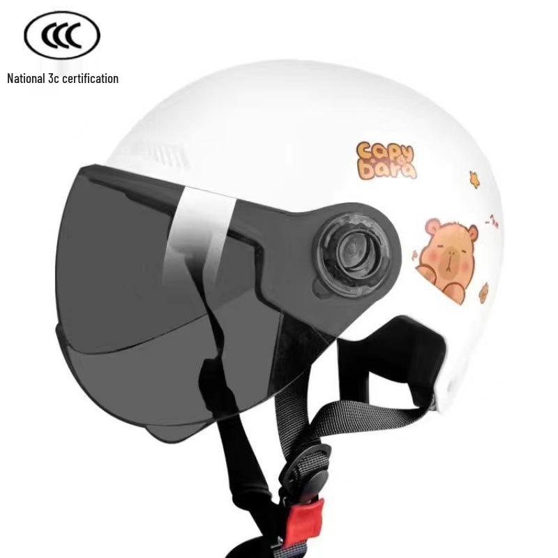 Certified Kids' Helmet: All-Season Safety for Boys & Girls - Cute & Secure for Electric Vehicles