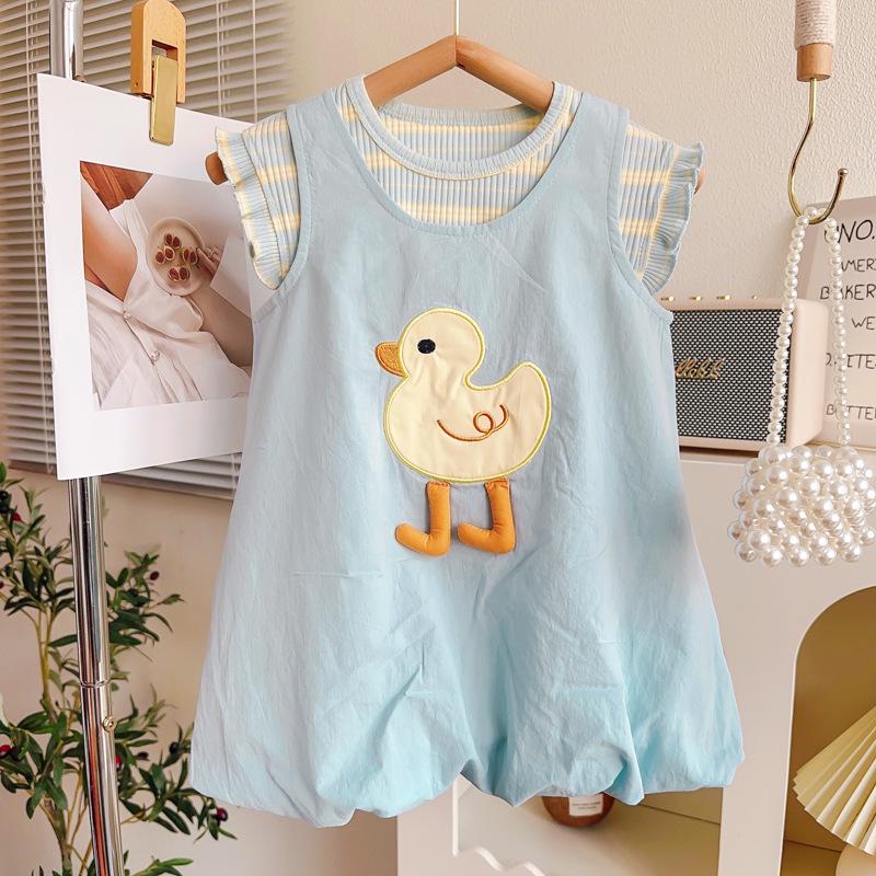 Summer Baby Girls  Cute Little Duck Vest Dress Two-Piece Set Size 110