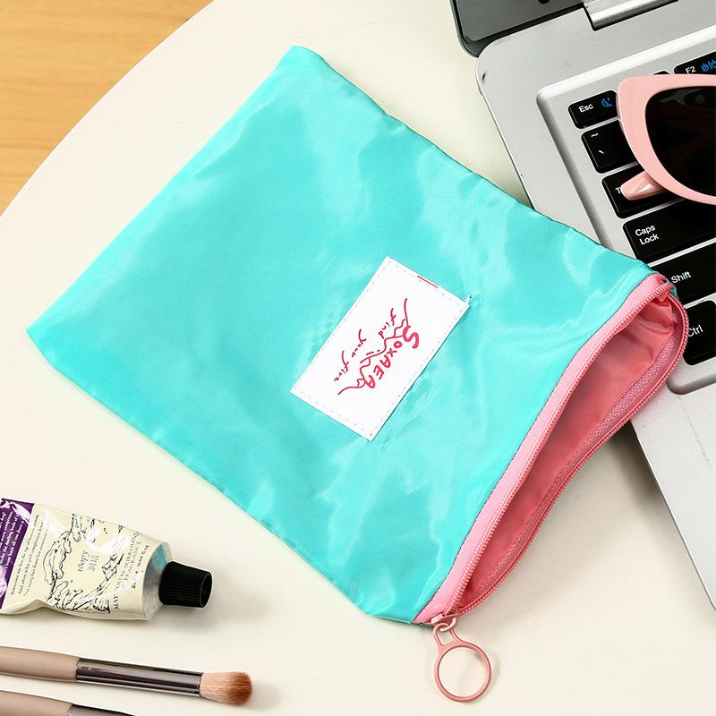 Woman's Portable Large-capacity Storage Bag with Makeup Bag Inside, Containing Small Bags, Loose Change, Red Envelopes, Toiletry Bag