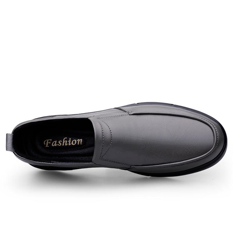 Men's Casual Leather Slip-On Shoes - Round Toe, Breathable & Versatile for Formal or Business Wear