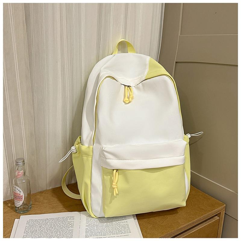 The New Schoolbag Is High-value, Fresh and Sweet Backpack, Female Contrasting Color Splicing, Light Spring Outing, and Large-capacity Backpack.