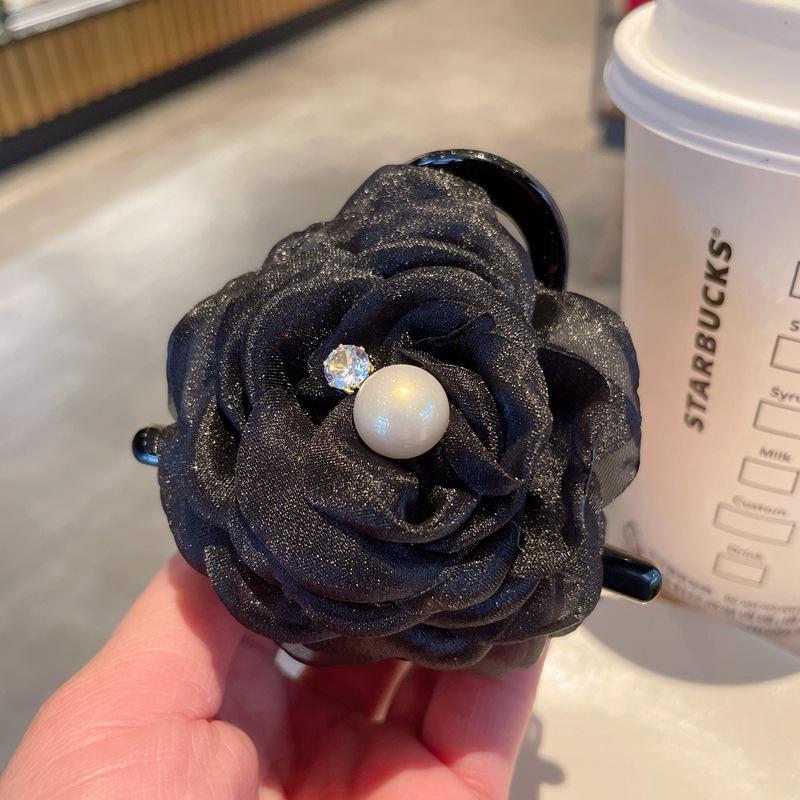 

Заколка для волос Camellia среднего размера Shark для женщин - шпилька и головной убор