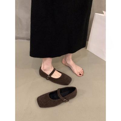 Mary Jane Einzelschuhe mit flachem Boden, koreanische Version, Damenschuhe 2024 neu Herbst und Winter, schwarz, sanft, vielseitig, Plüschschuhe