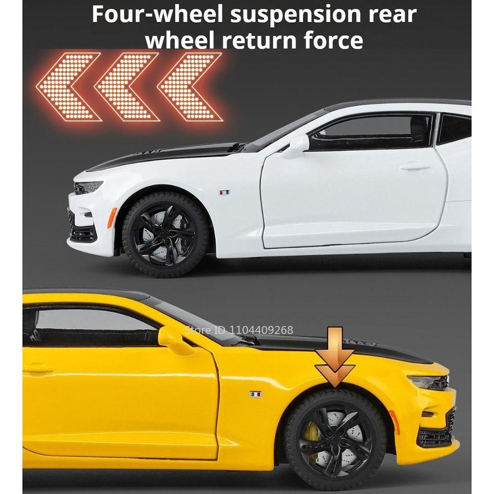 1:24 Camaro Revuelto Model Toy Car Metal Diecast Music Light Shock Absorption Models Linkage Steering Toys Collectible Item
