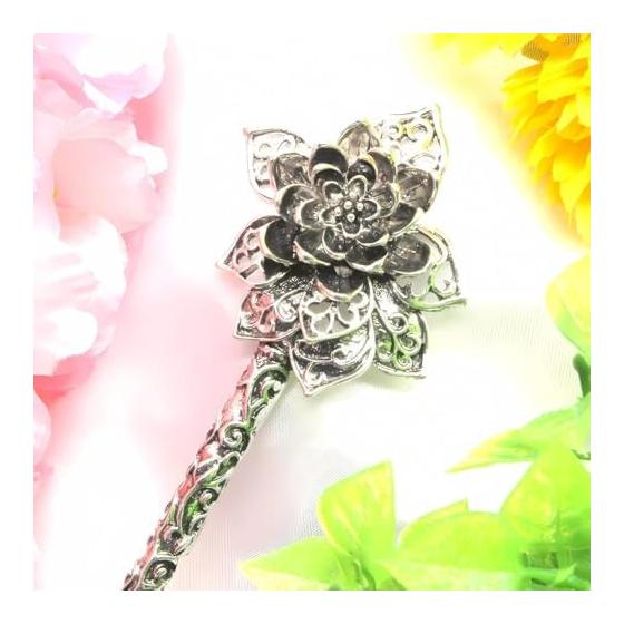 [Miaomyao] Antique Lotus Flower Hairpin - Black & Silver - Single Stick Hair Accessory for Kimono, Yukata, and Formal Updos