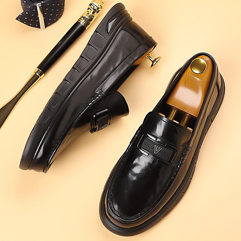 Fashion None Slip Mens Stitching Loafers Handmade Leather Business Shoes Wedding Formal Casual Shoes New Leisure Walk Male Slip On Flats