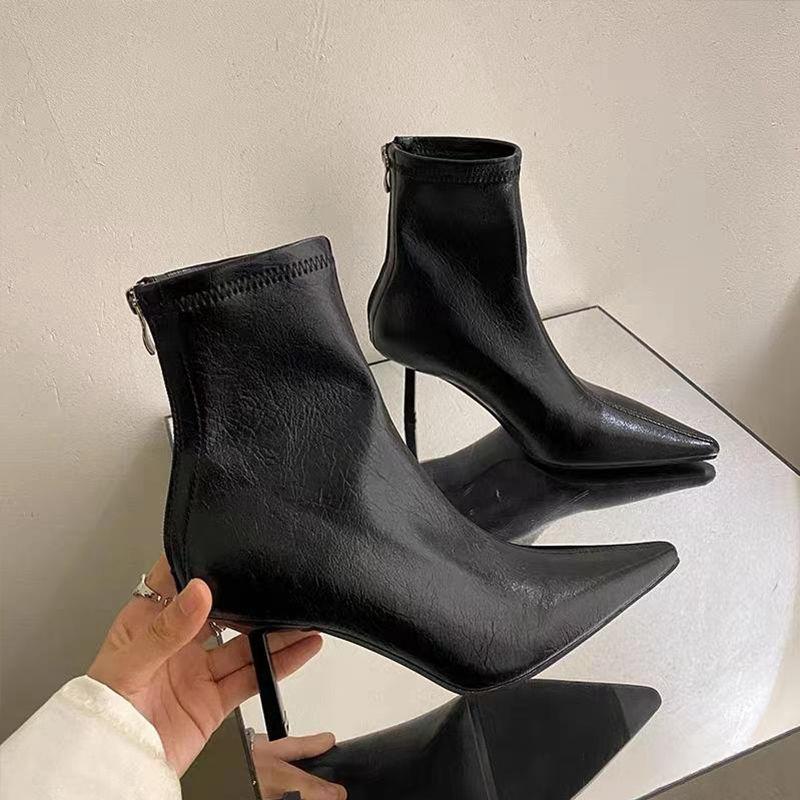 Brown Short Boots 2025 Autumn and Winter New European and American Retro Versatile Internet Celebrity Thin Boots Thin Heel Pointed High Heel Short
