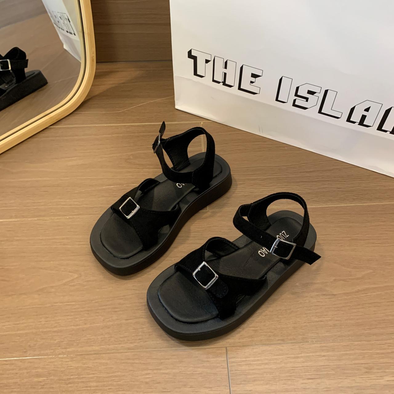 

Мода 2024 года, новые повседневные пляжные сандалии на толстой подошве, женские дизайнерские сандалии на платформе в римском стиле, летние сандалии из натуральной кожи с толстой подошвой для женщин 39 чёрный