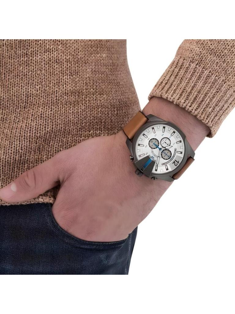 Meg's Classic Casual Herren-Quarzuhr DZ4280 - Rundes Zifferblatt und Lederarmband - Ideales Geschenk für Geburtstage oder Feiertage.