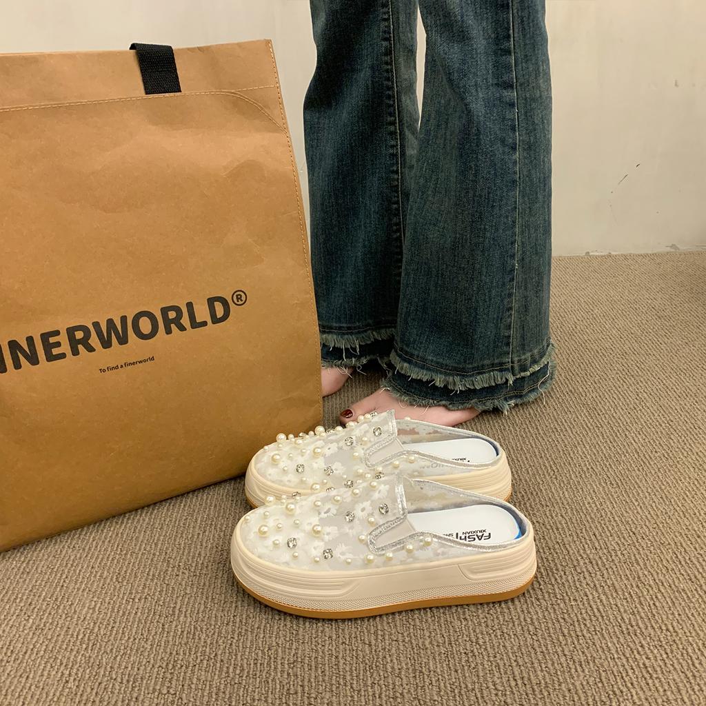 Fashion House Slippers Platform Glitter Slides String Bead Shoes Woman 2025 Fashion Cover Toe Pantofle Jelly Luxury Summer New Crystal