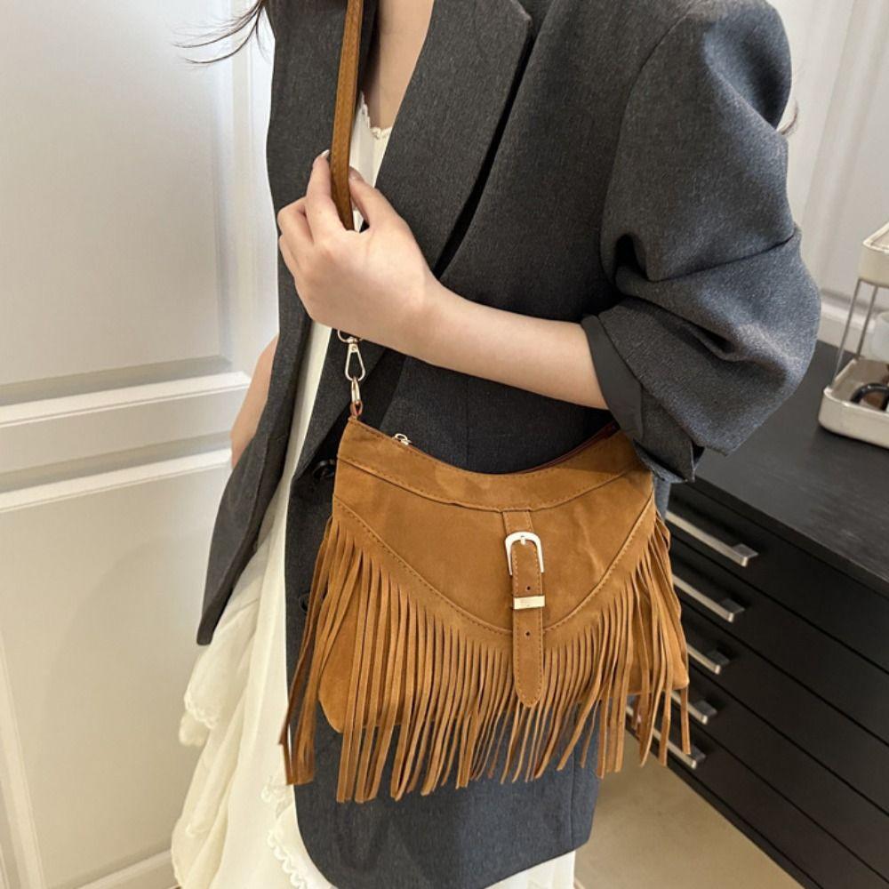 Einfarbige Wildleder-Handtasche Schnalle Unterarmtaschen Mode Quaste Umhängetasche Reise
