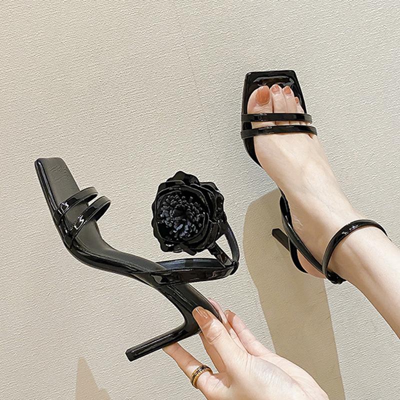 Fashion Liyke Summer Fashion Wine Red Patent Leather Flowers Ankle Strap Sandals Women Square Toe Gladiator High Heels Party Dress Shoes
