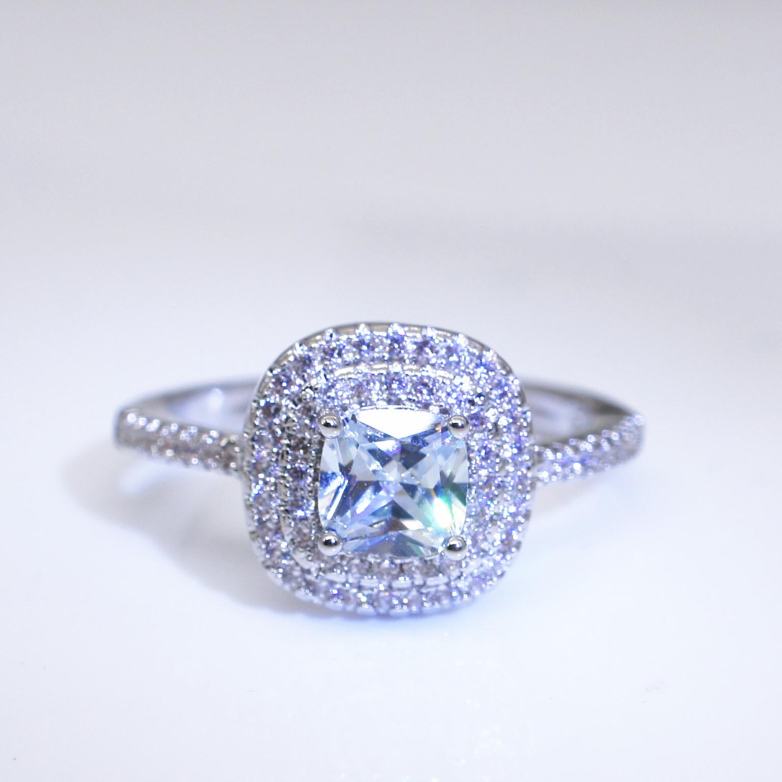 

Women Double Layer Tiger Claw Ring Square Zircon with Topaz and Colorful Stones European American Design no. 6 белый