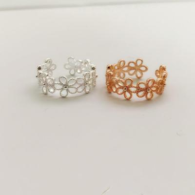Korean Style Hollow Flower Adjustable Ring - Simple, Versatile, and Elegant Fashion Accessory