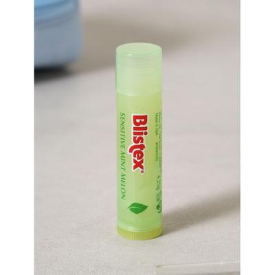 Daiso Blistex Balzám na rty máta meloun