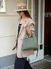 2025 Women's High-End Genuine Leather Shoulder, Handbag, and Crossbody Bag - Large Capacity, Luxurious Cowhide Commuter Design.
